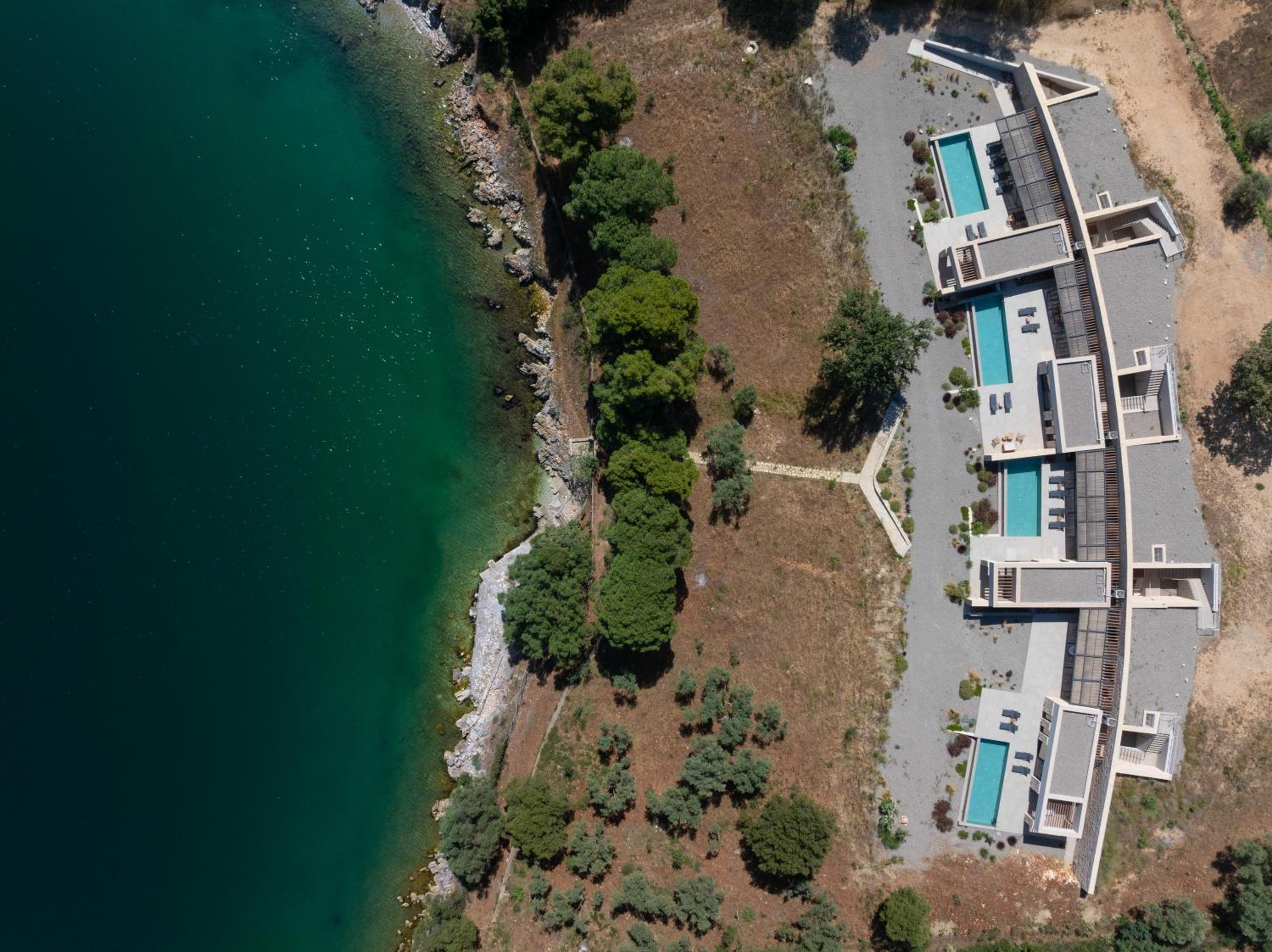 Theros Estate