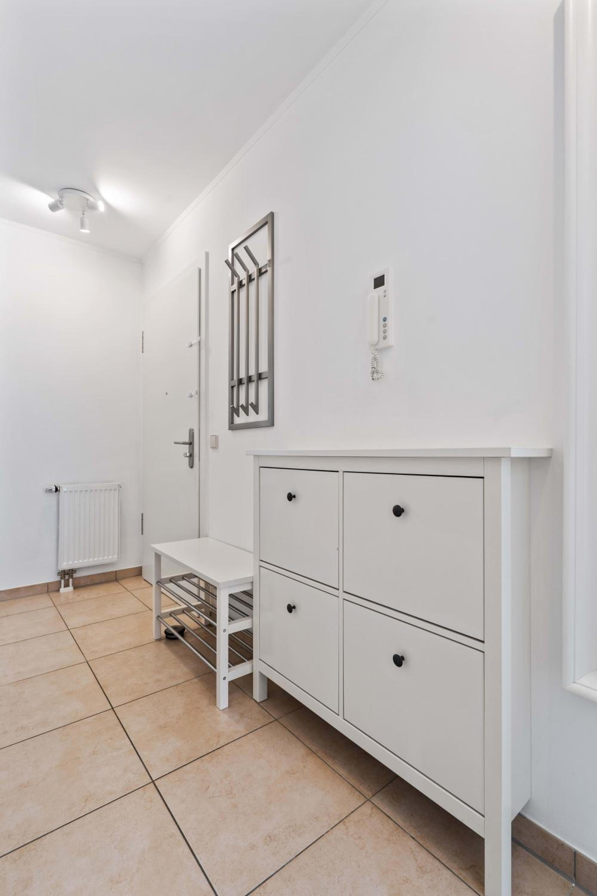 Spacious 2BR Retreat in Central Esch-Belval view 4
