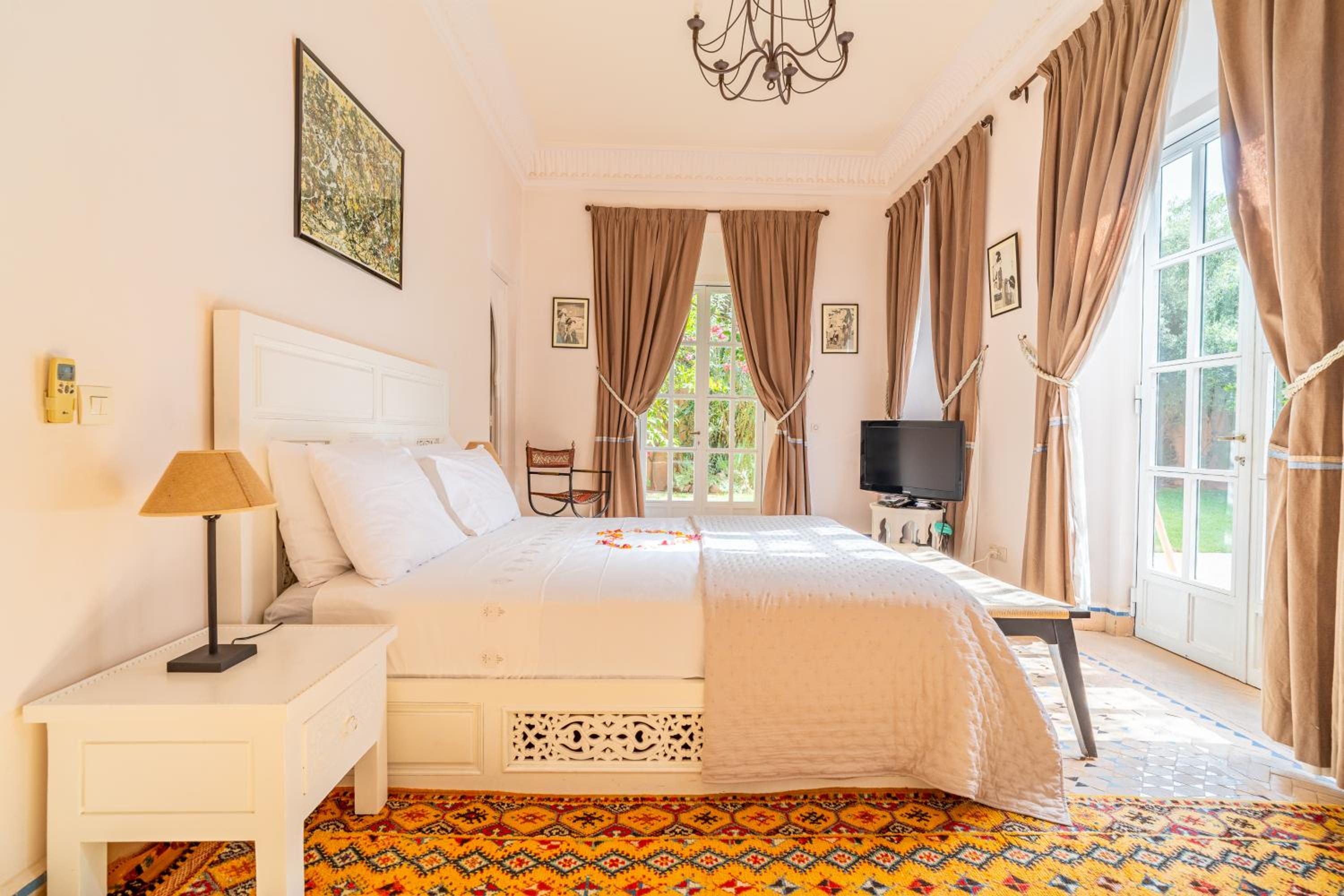 hotel room