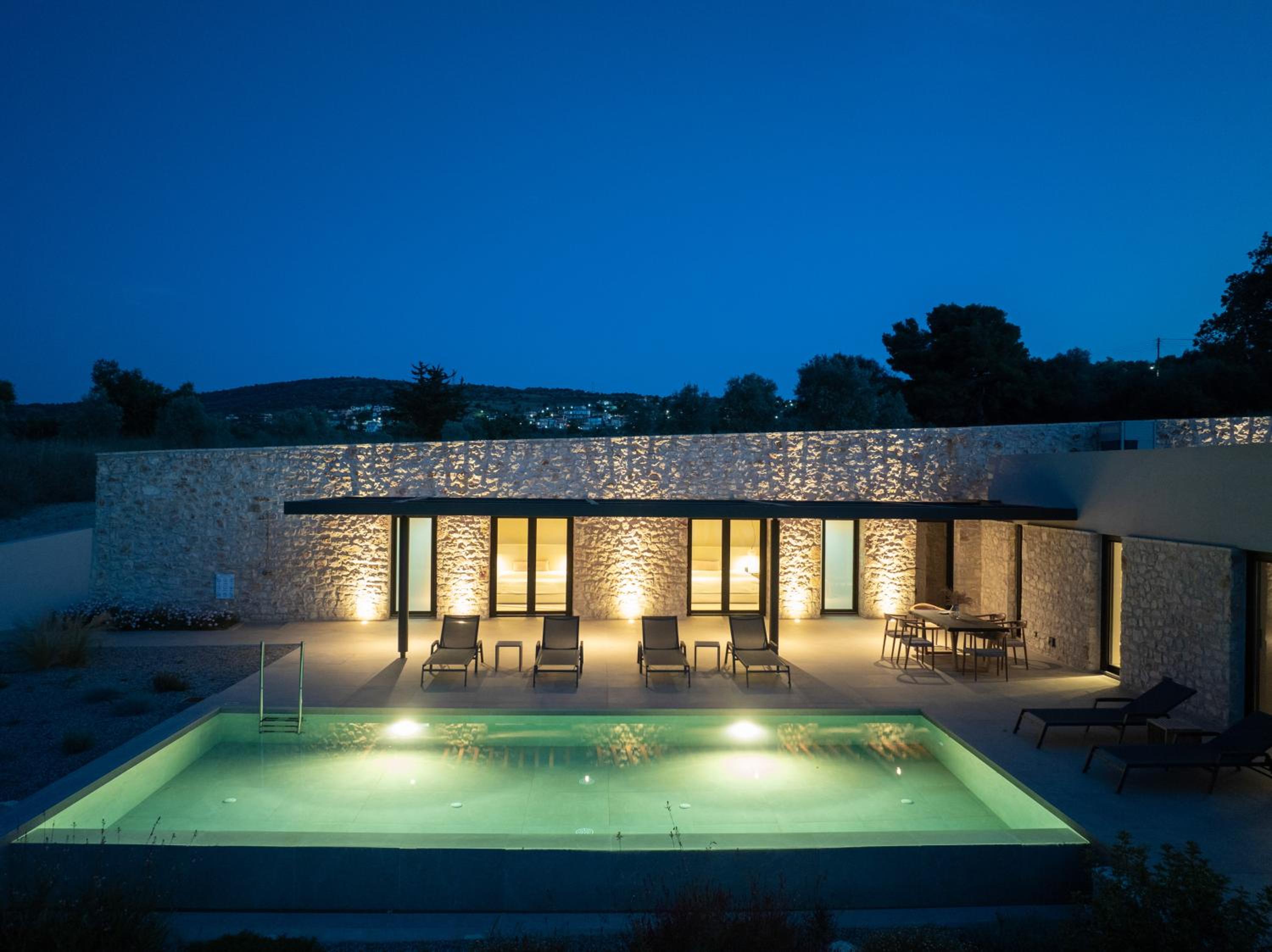 Theros Estate