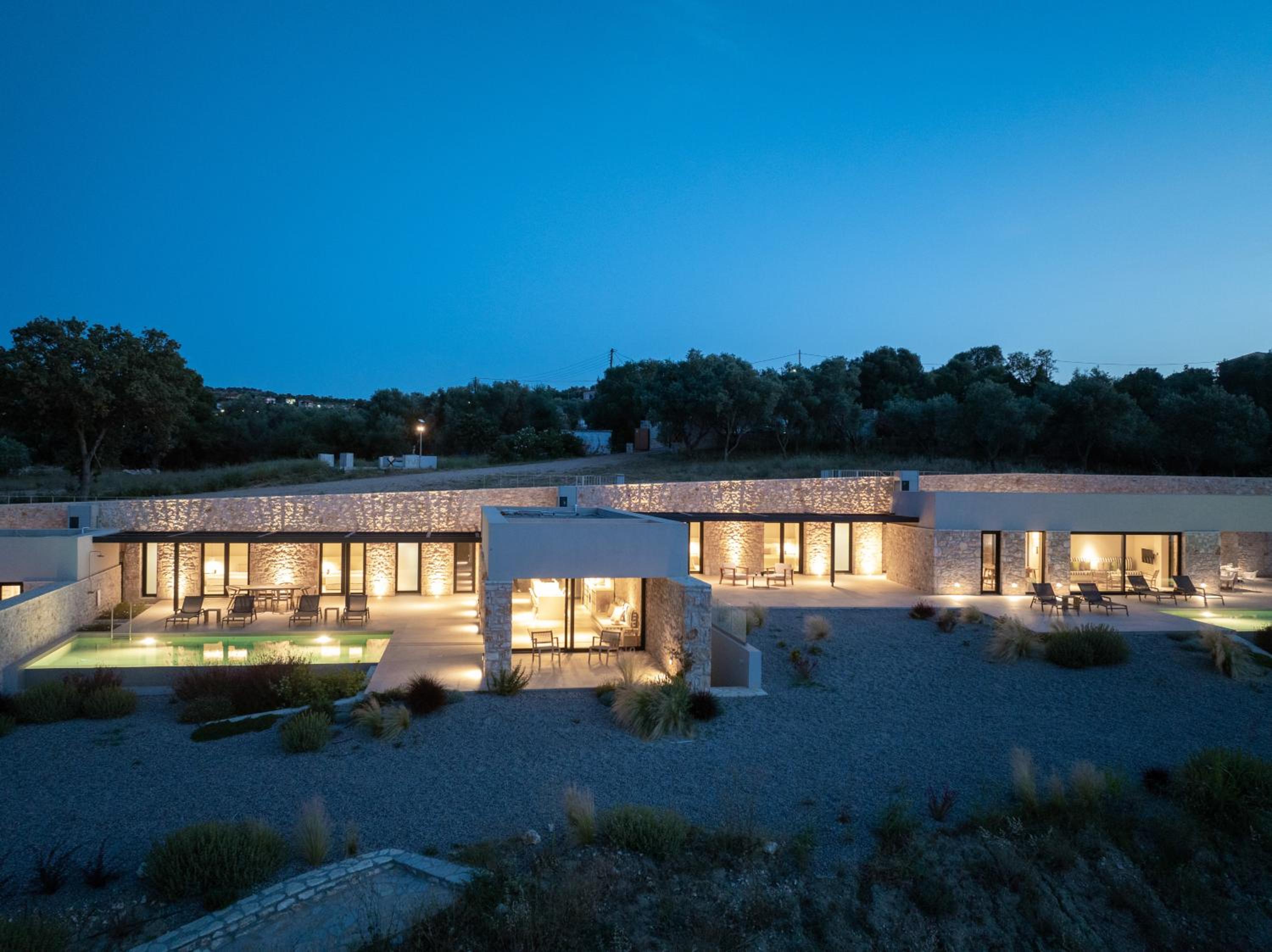 Theros Estate