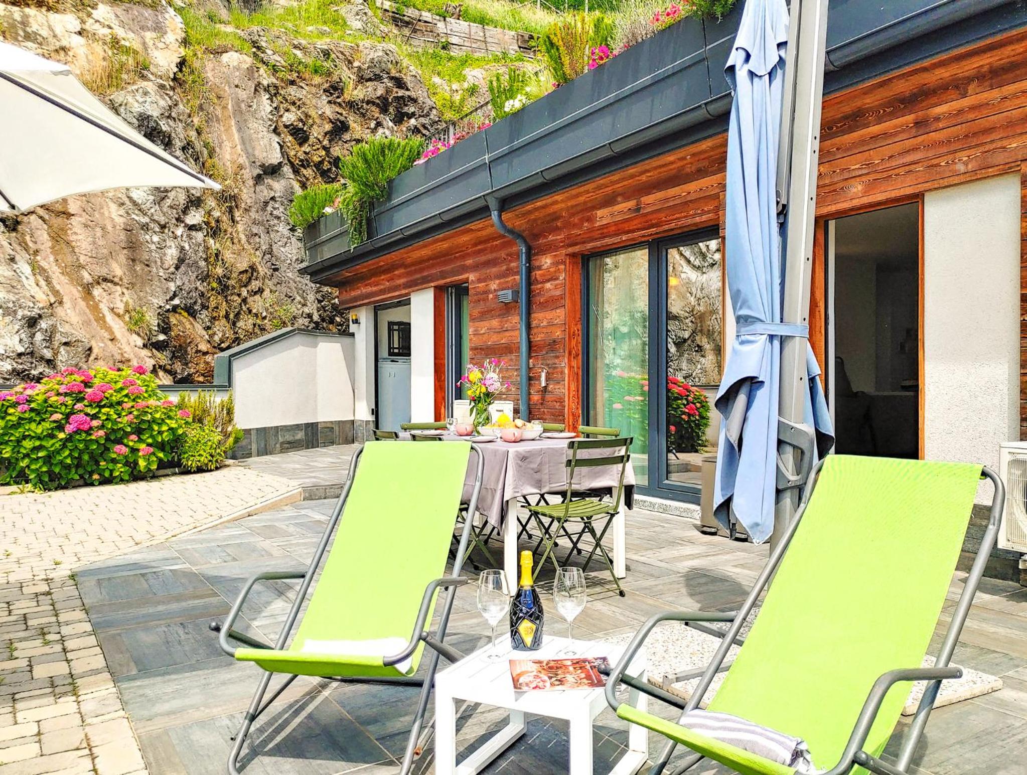 Dascio Armonia Ferienwohnung mit Terrassen am See