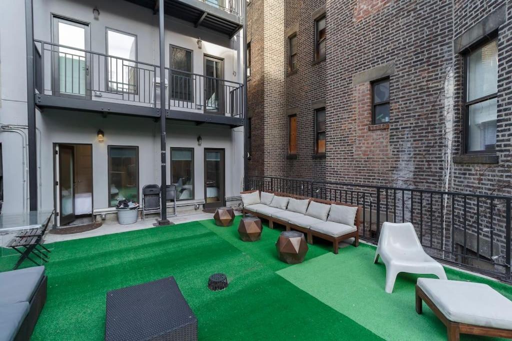 Park South Central 3 Bedroom with Private Terrace