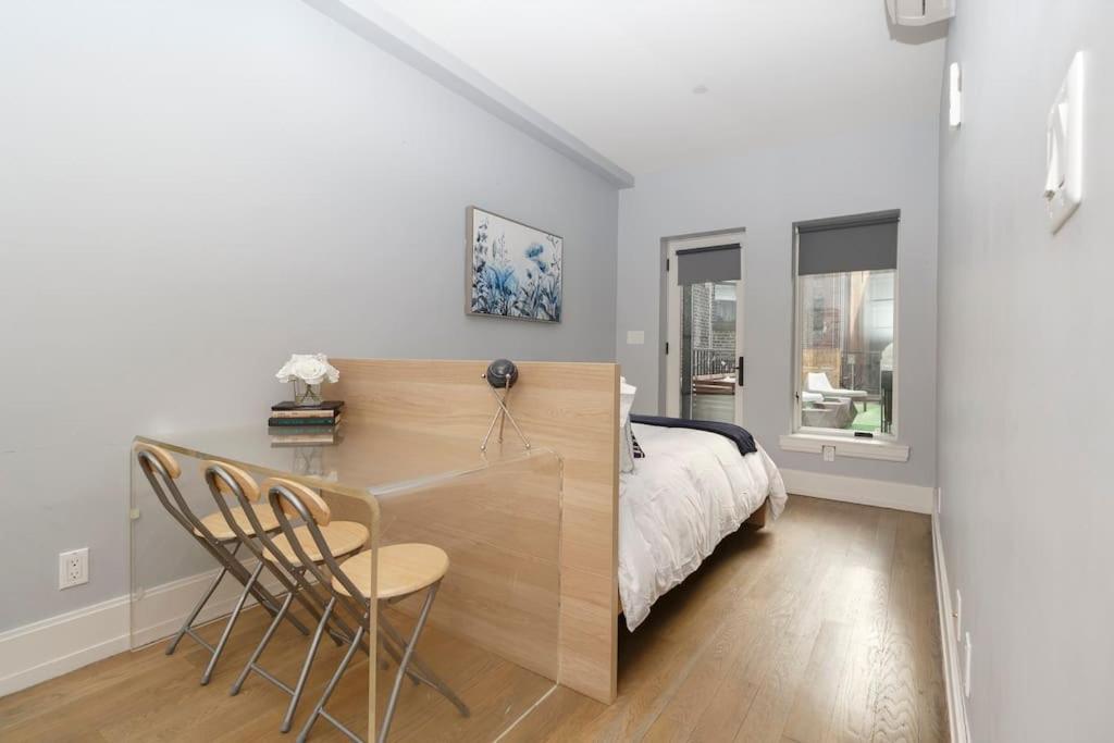 Park South Central 3 Bedroom with Private Terrace