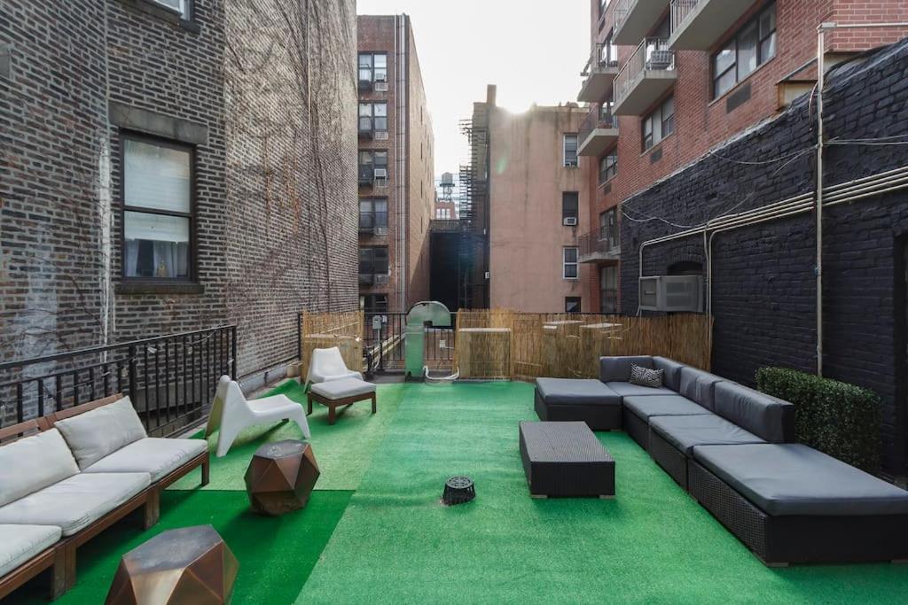 Park South Central 3 Bedroom with Private Terrace