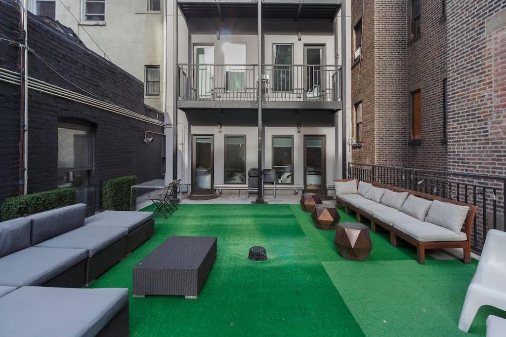 Park South Central 3 Bedroom with Private Terrace