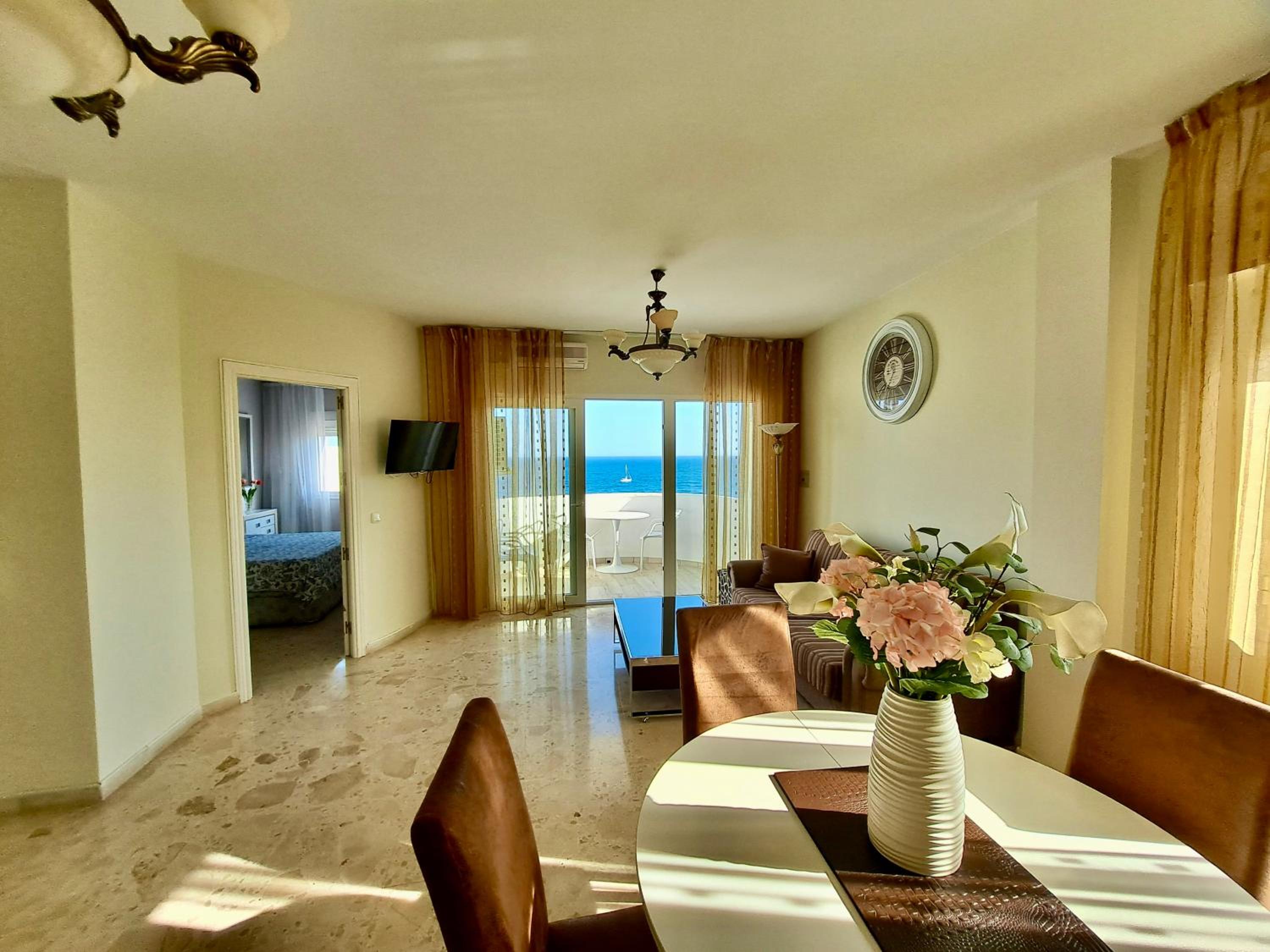 Apartamento Algaida Calahonda view 2