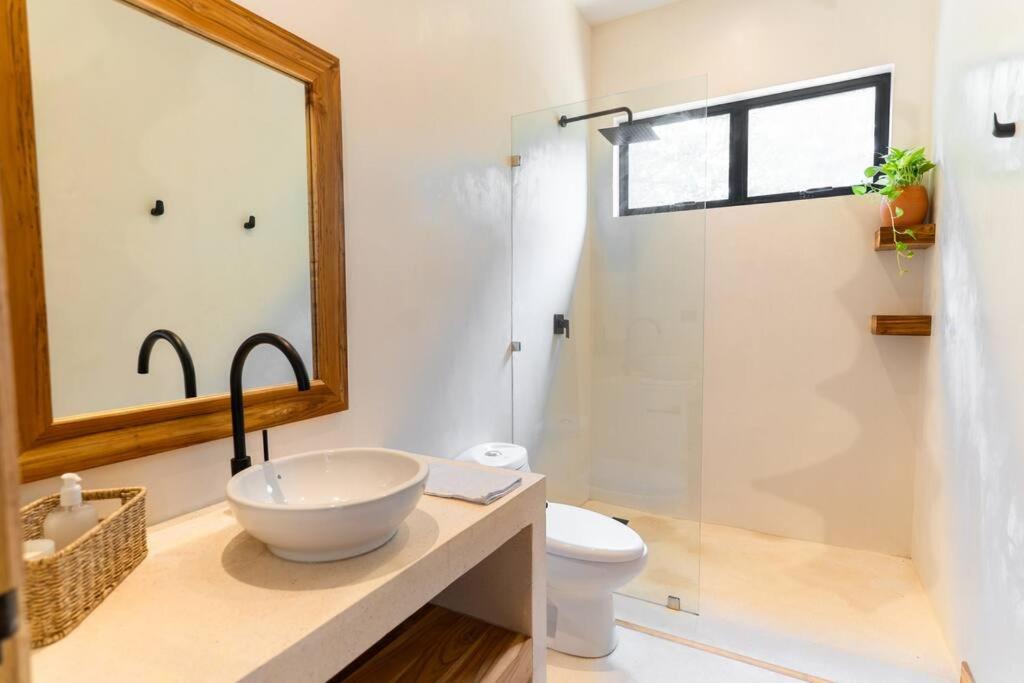 Villa Single Fin in Santa Teresa! Walk to the Beach