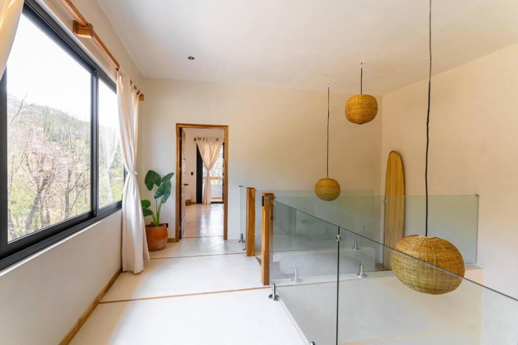 Villa Single Fin in Santa Teresa! Walk to the Beach