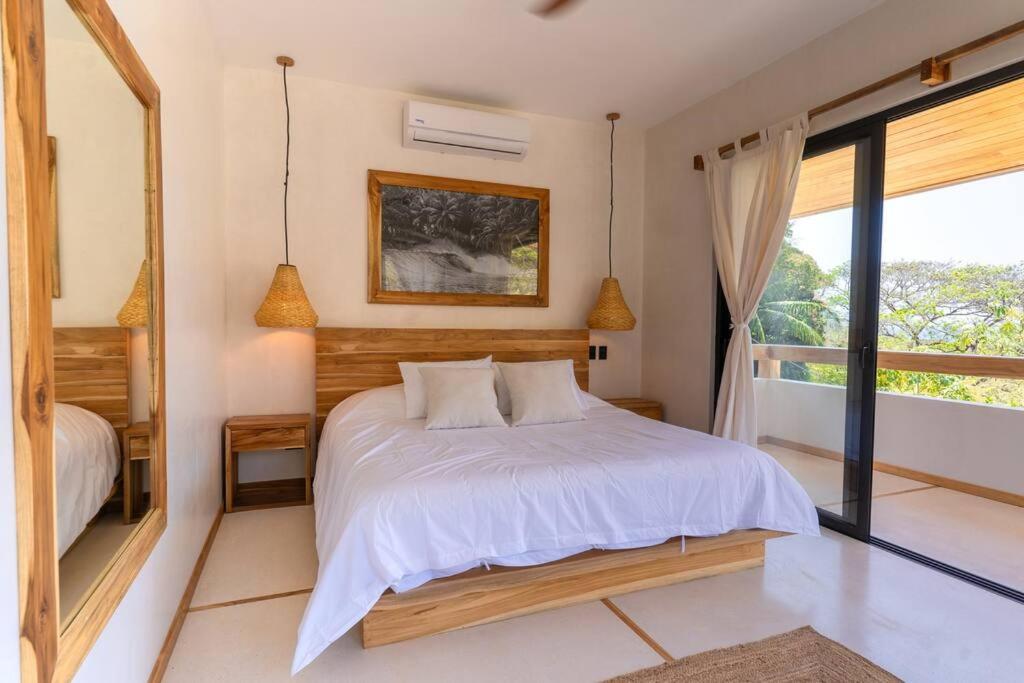 Villa Single Fin in Santa Teresa! Walk to the Beach