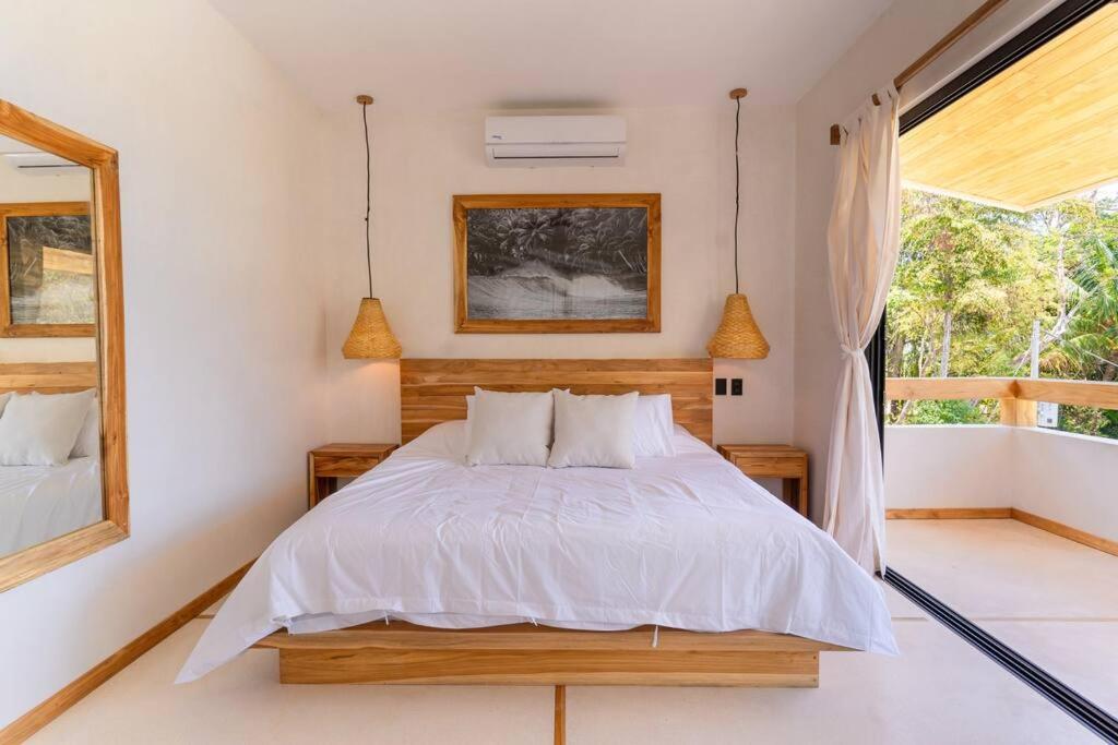Villa Single Fin in Santa Teresa! Walk to the Beach