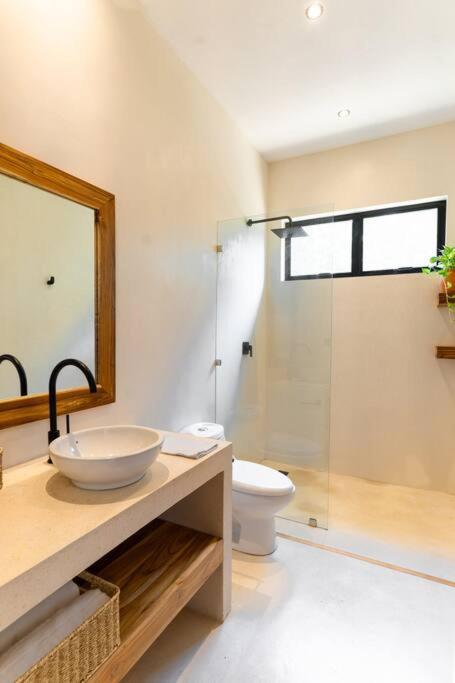 Villa Single Fin in Santa Teresa! Walk to the Beach