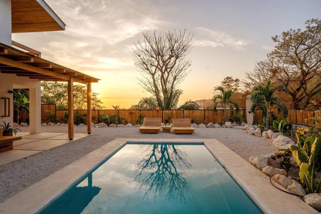 Villa Single Fin in Santa Teresa! Walk to the Beach
