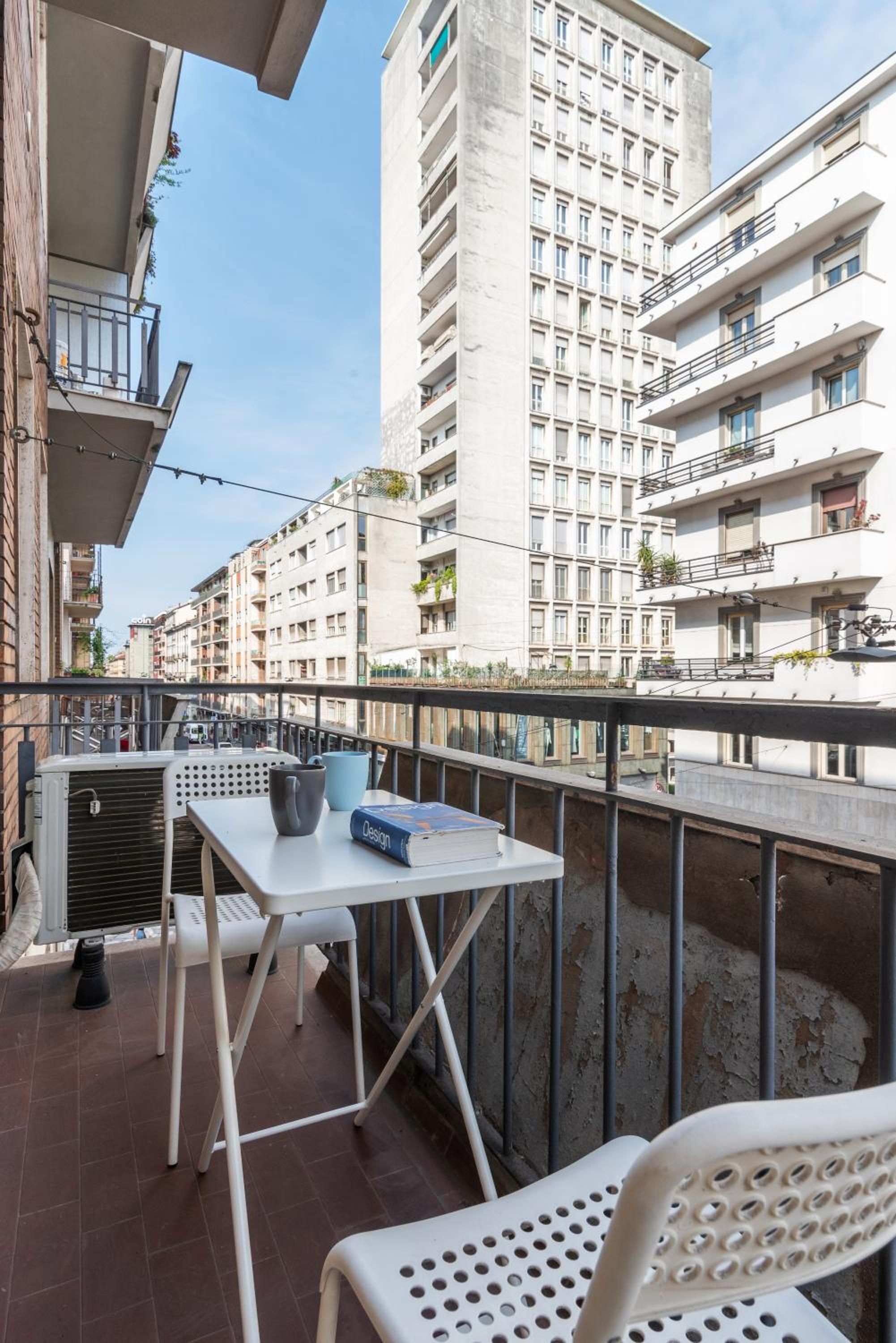Flora Flexyrent apartment AC