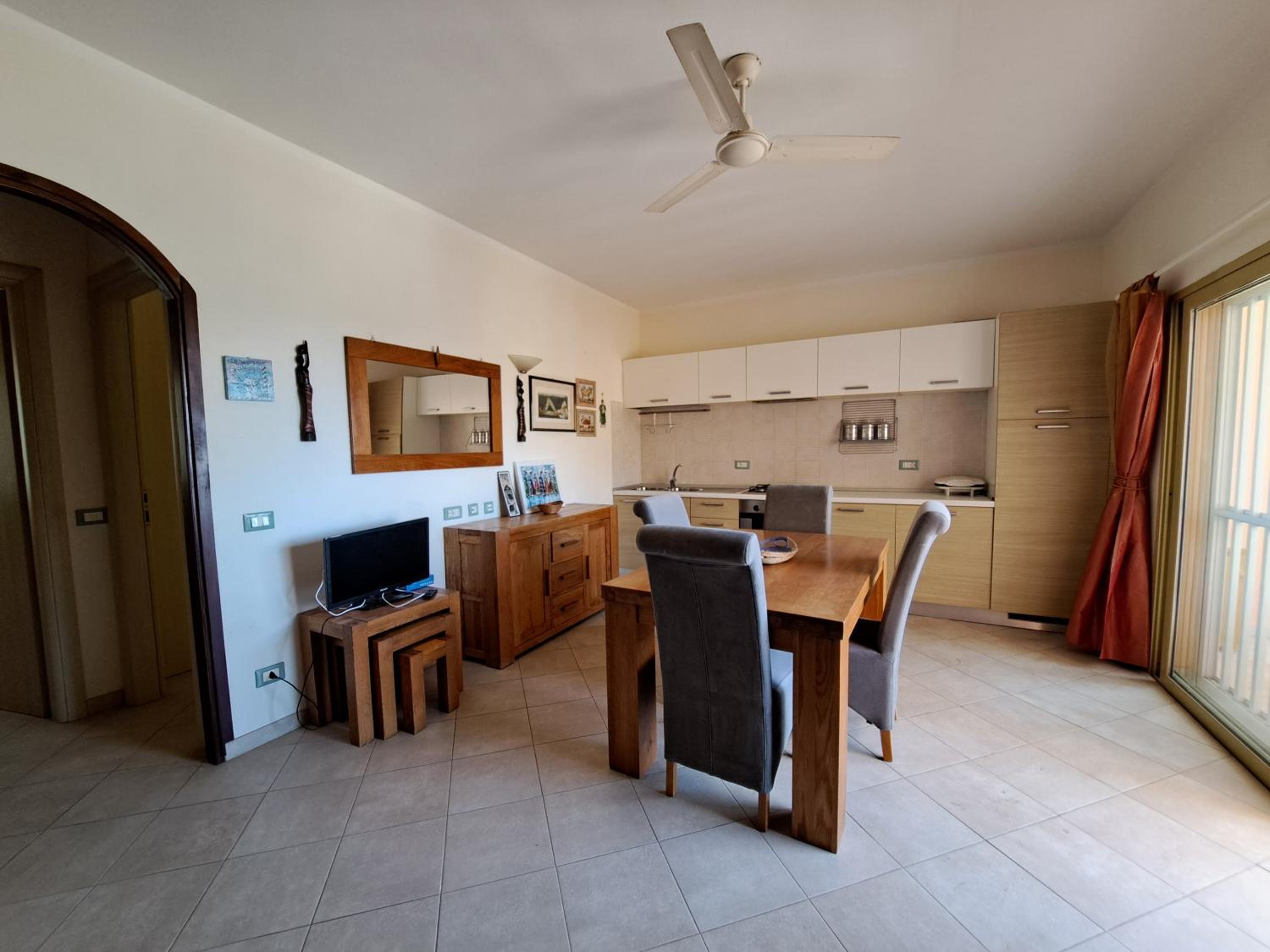 Apartment with Balcony near Beach Coquero Santa Maria Sal Service