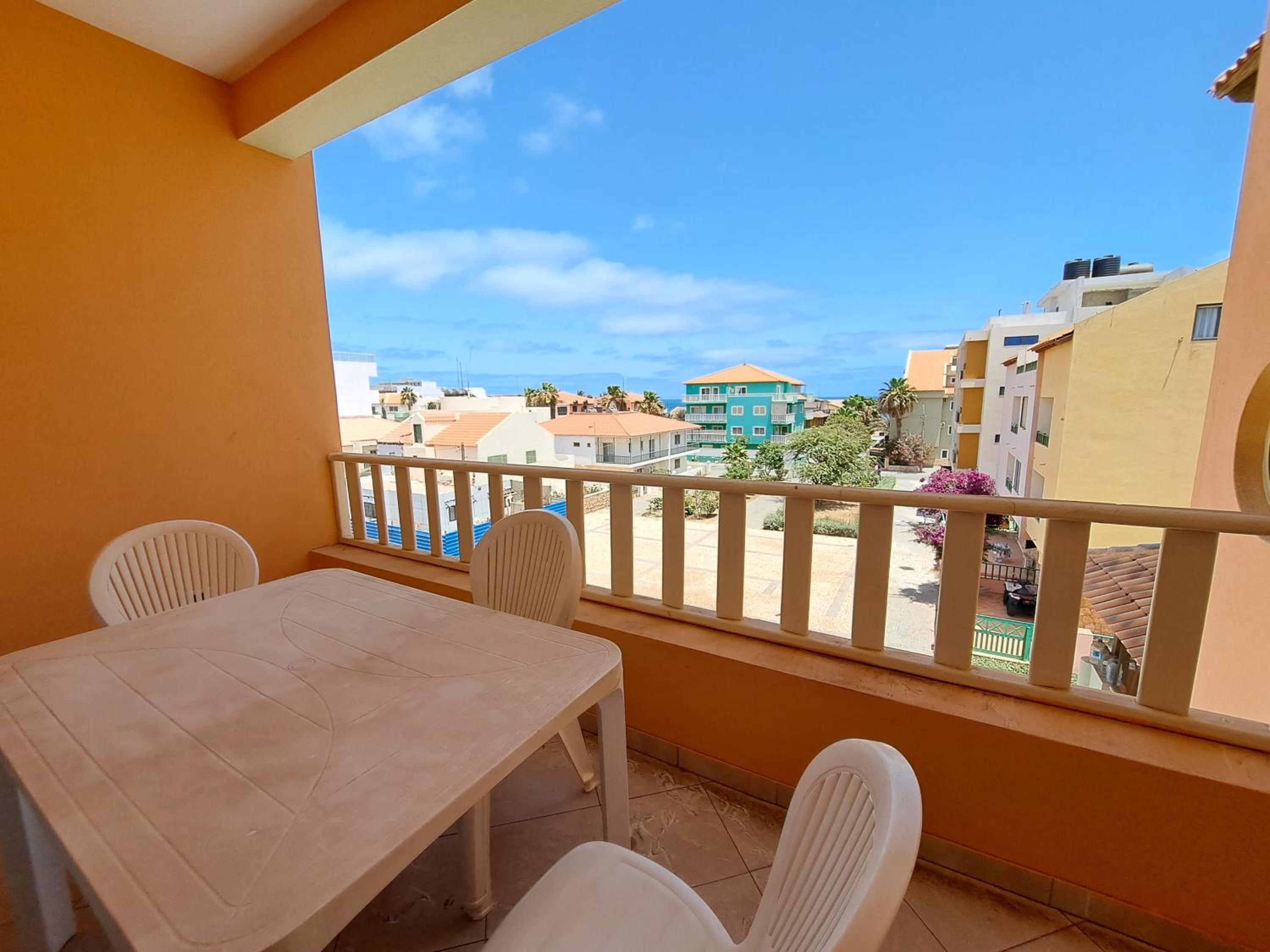 Apartment with Balcony near Beach Coquero Santa Maria Sal Service