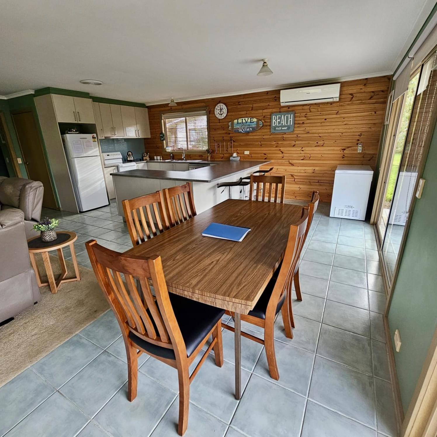Prom Coast - Beach Abode - Sandy Point