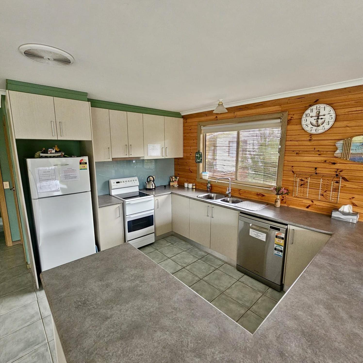 Prom Coast - Beach Abode - Sandy Point