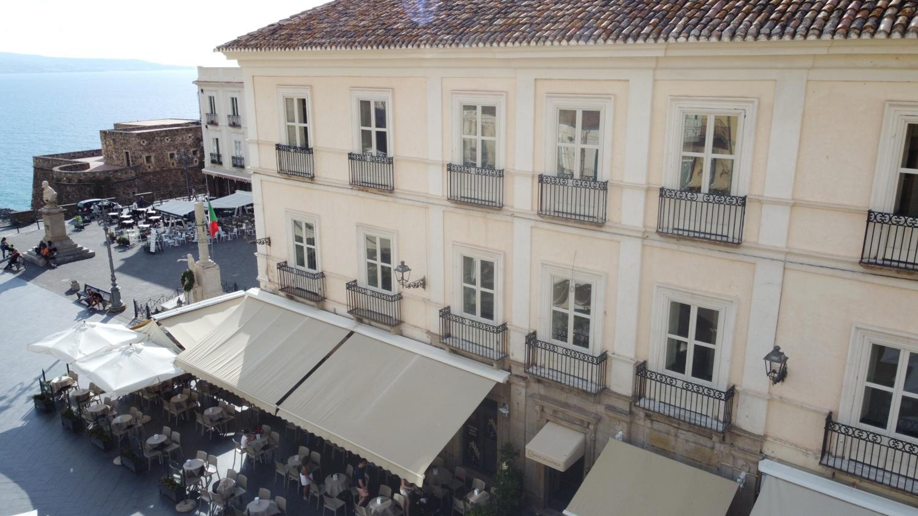 Hotel della Piazza - Image 1