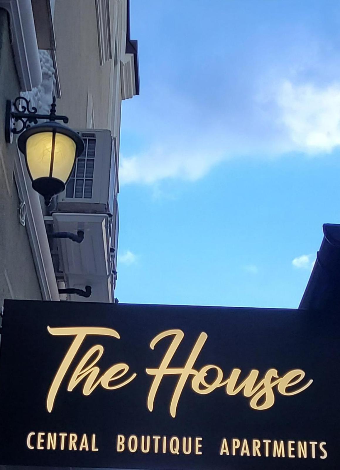 The House - Central Boutique Apartments