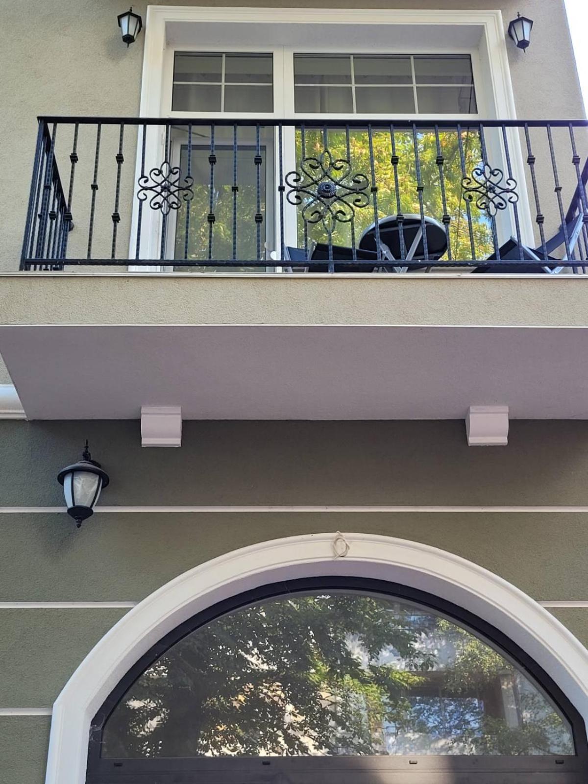 The House - Central Boutique Apartments