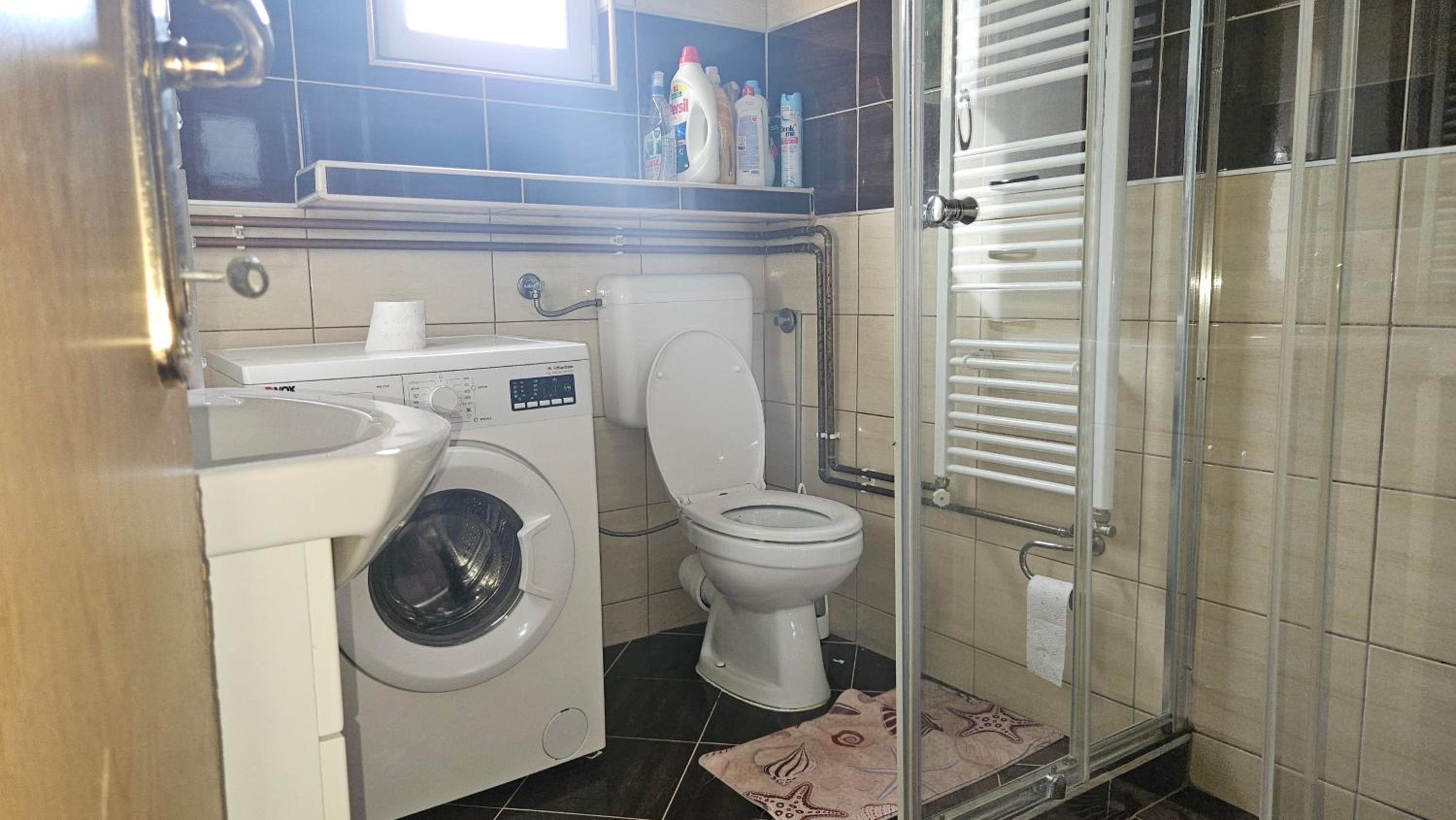 Apartman ADO