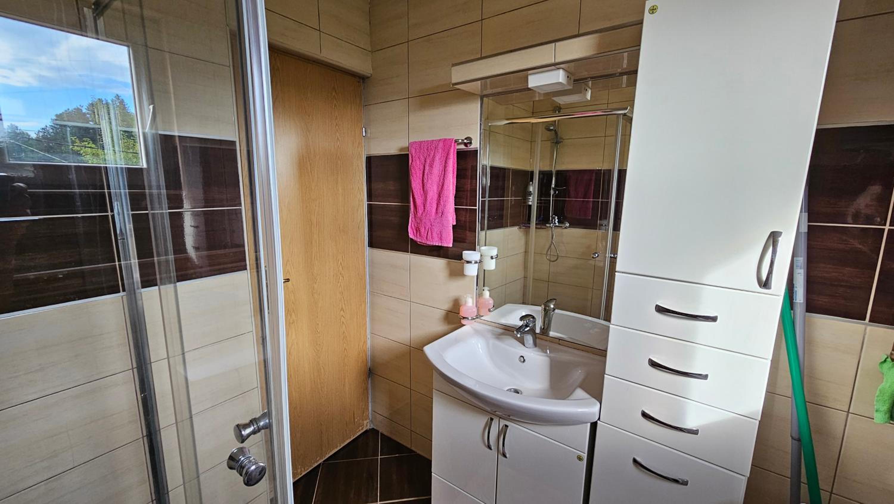 Apartman ADO