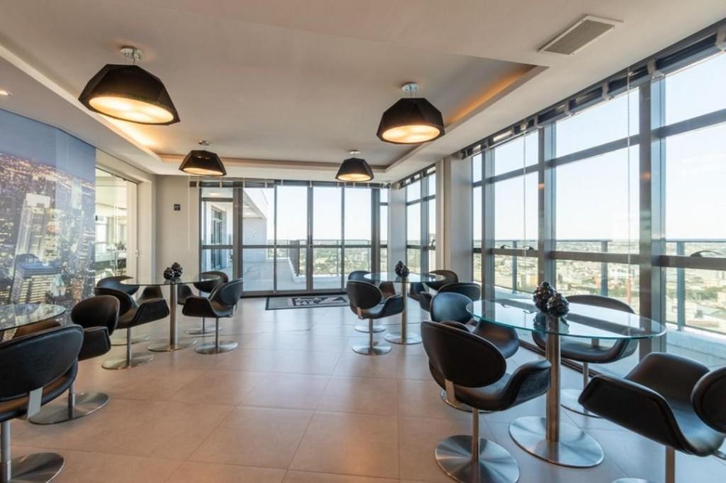 7th Avenue - Centro | Curitiba | Gonzaga Stays