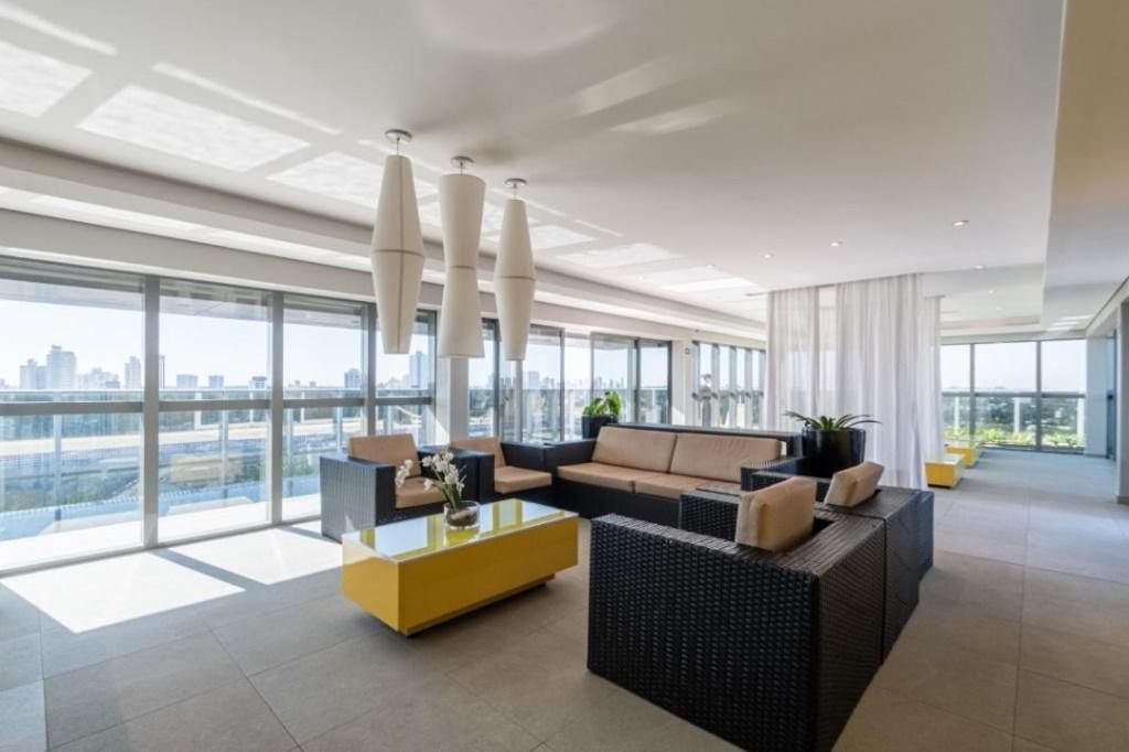 7th Avenue - Centro | Curitiba | Gonzaga Stays