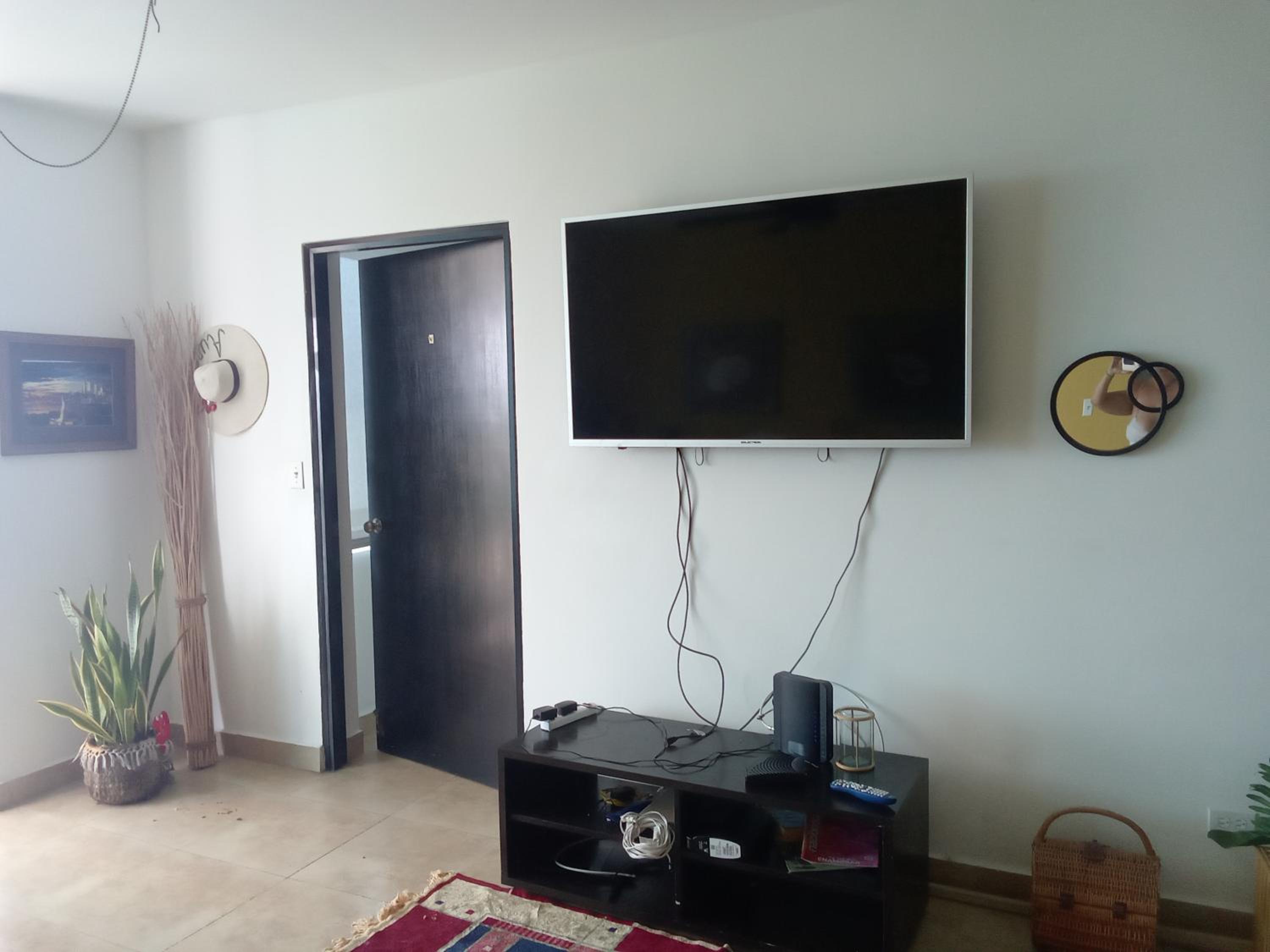 Photo 8