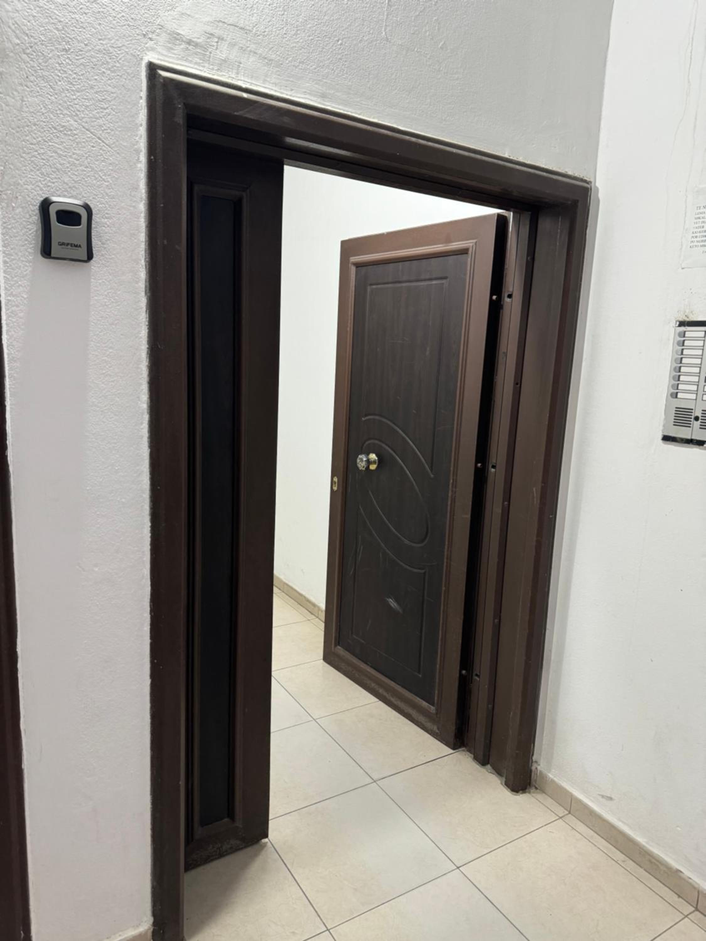 Palazzo Tirana