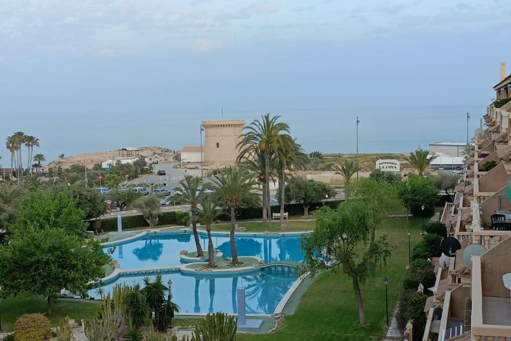Precioso apartamento con piscina a 3min de playa photo 2
