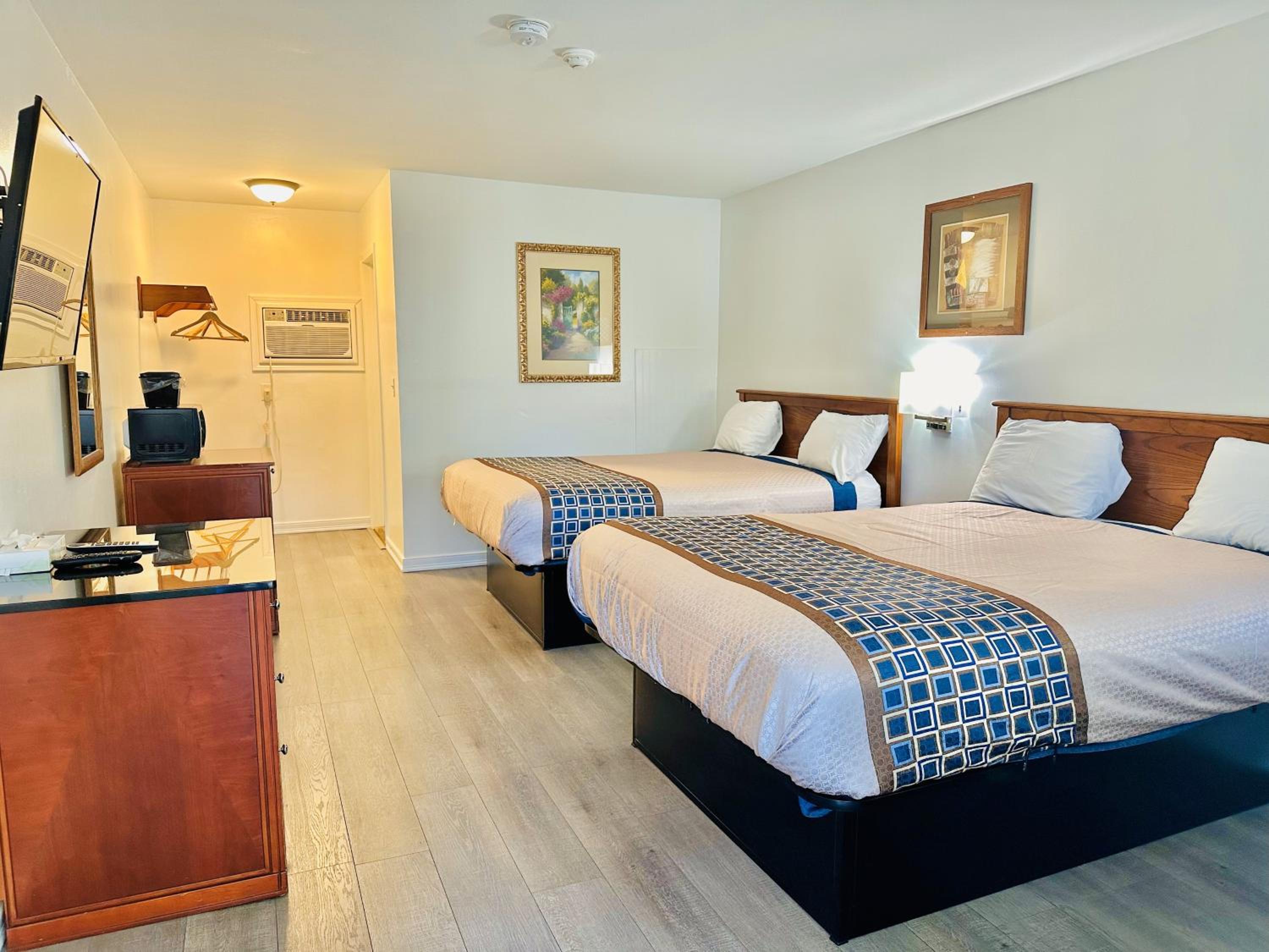 Hampton Motor Inn