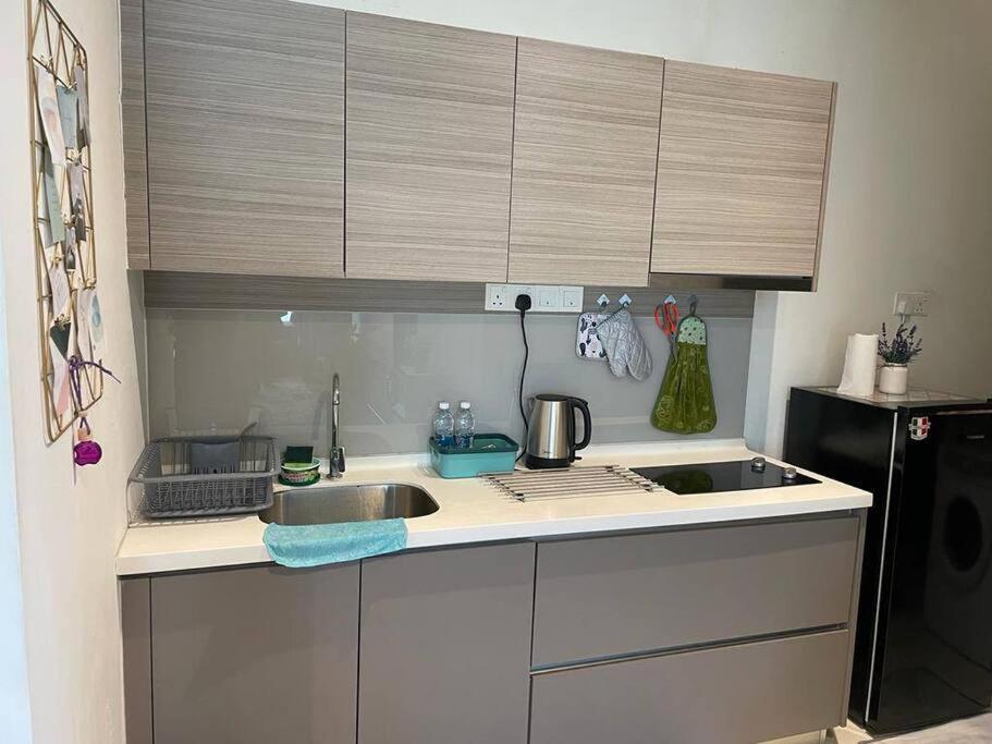 Emira Residence Nadia Homestay