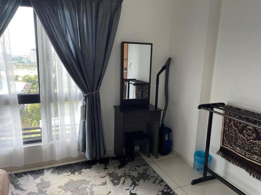 Emira Residence Nadia Homestay
