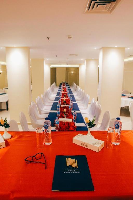 meeting & event spaces