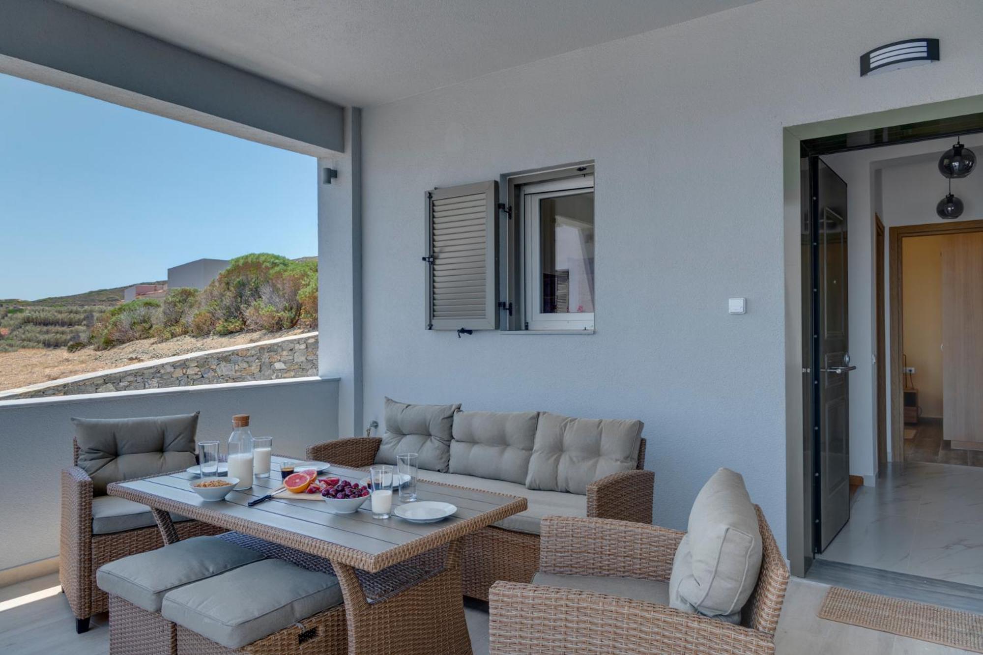 Syraki Villas