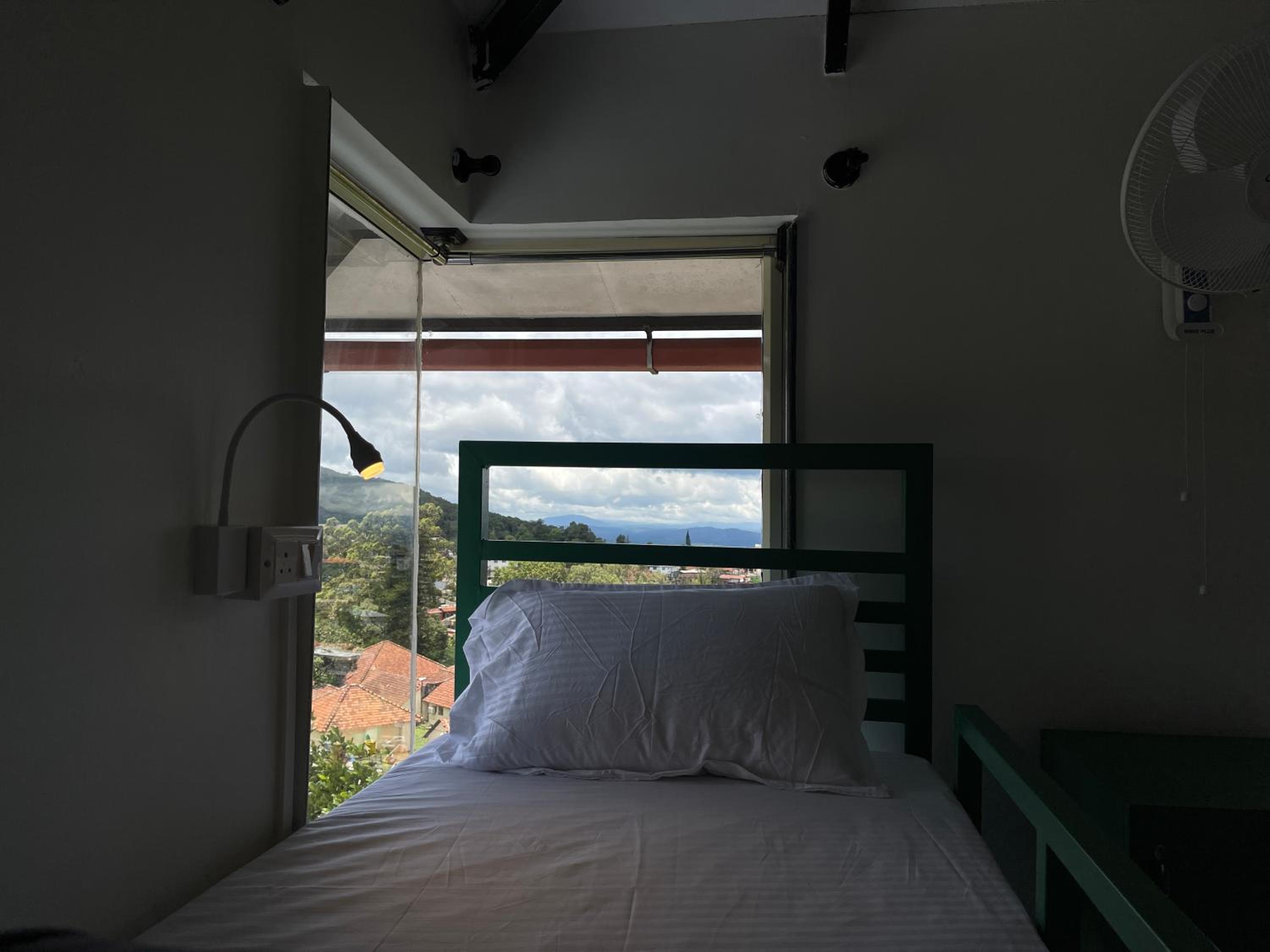 Photo 16