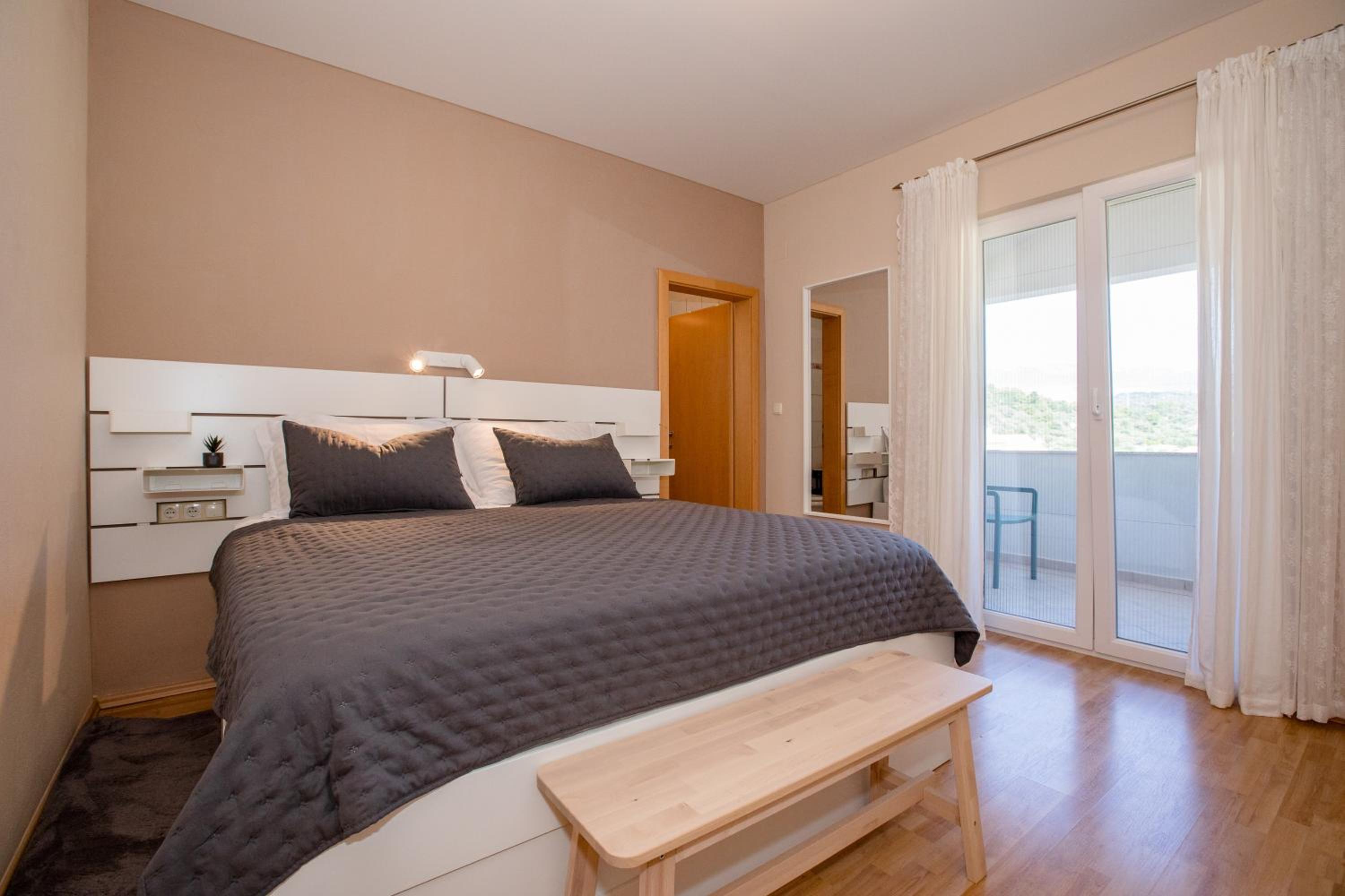 Holiday House Dolin
