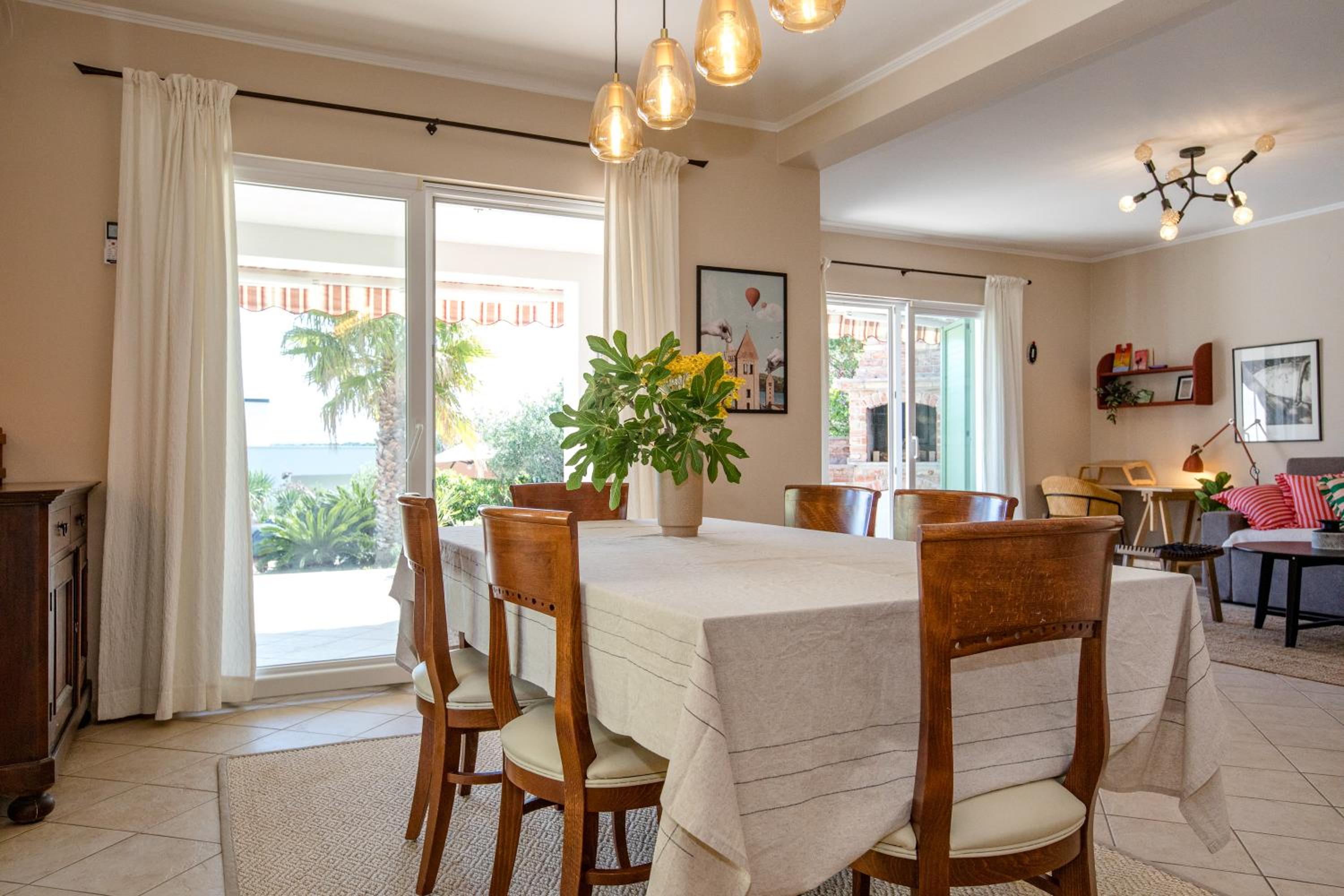 Holiday House Dolin