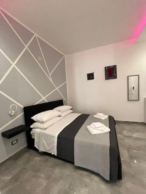Onda blu en Palermo — hotel room