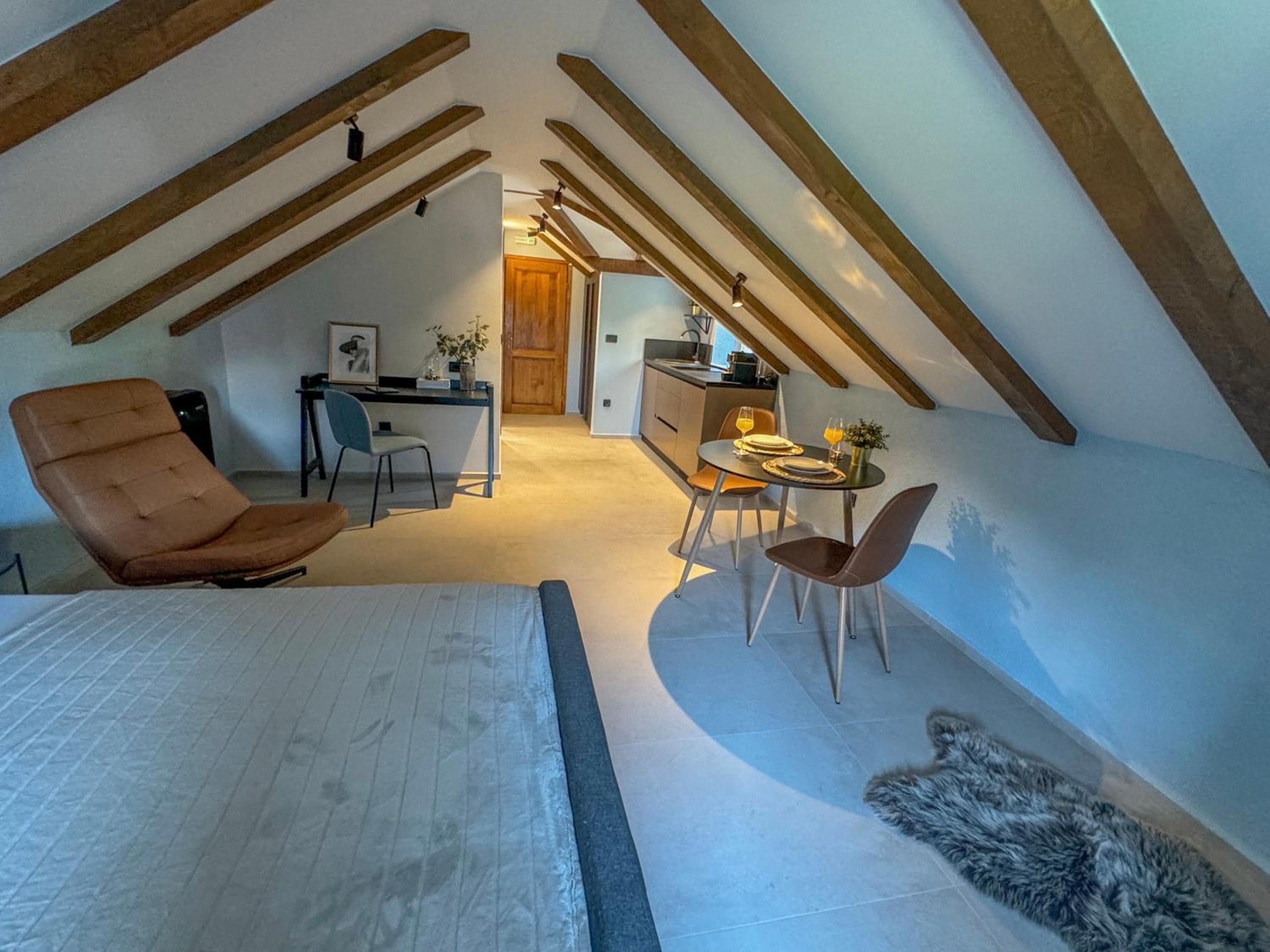 Blue Charm Suite