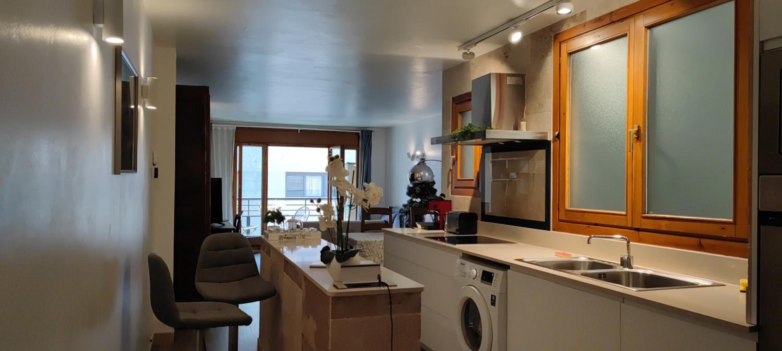 Superb flat in the centre of capital, ski, Caldea