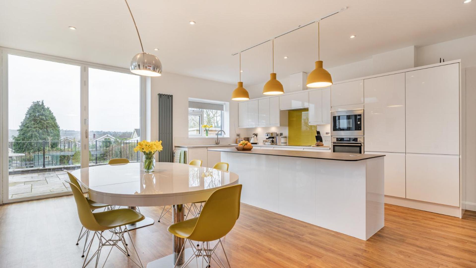 4 Bed in Killay oc-c28372 view 5