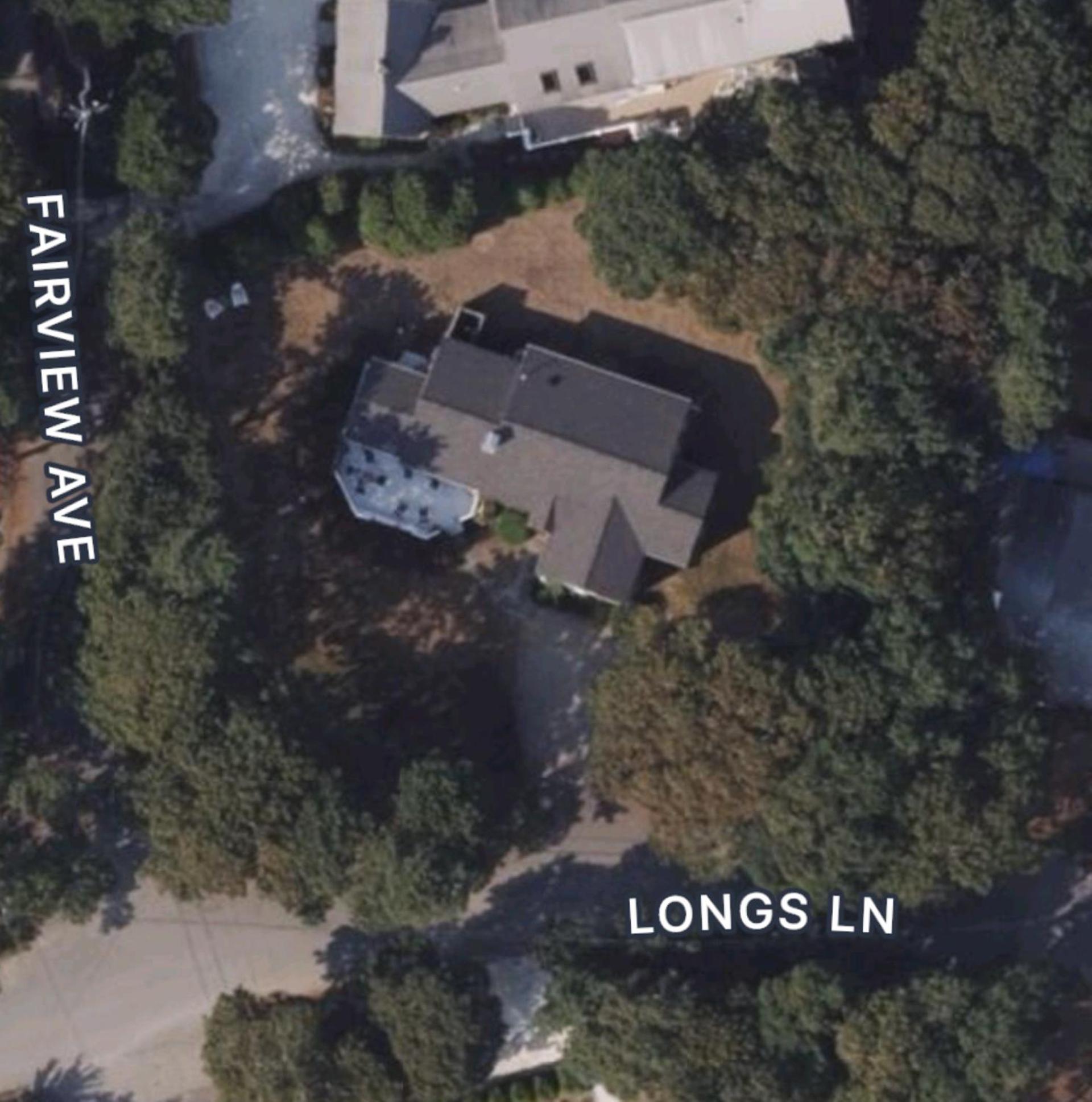 Sea Glass Cottage Near Nantucket Sound Beaches
