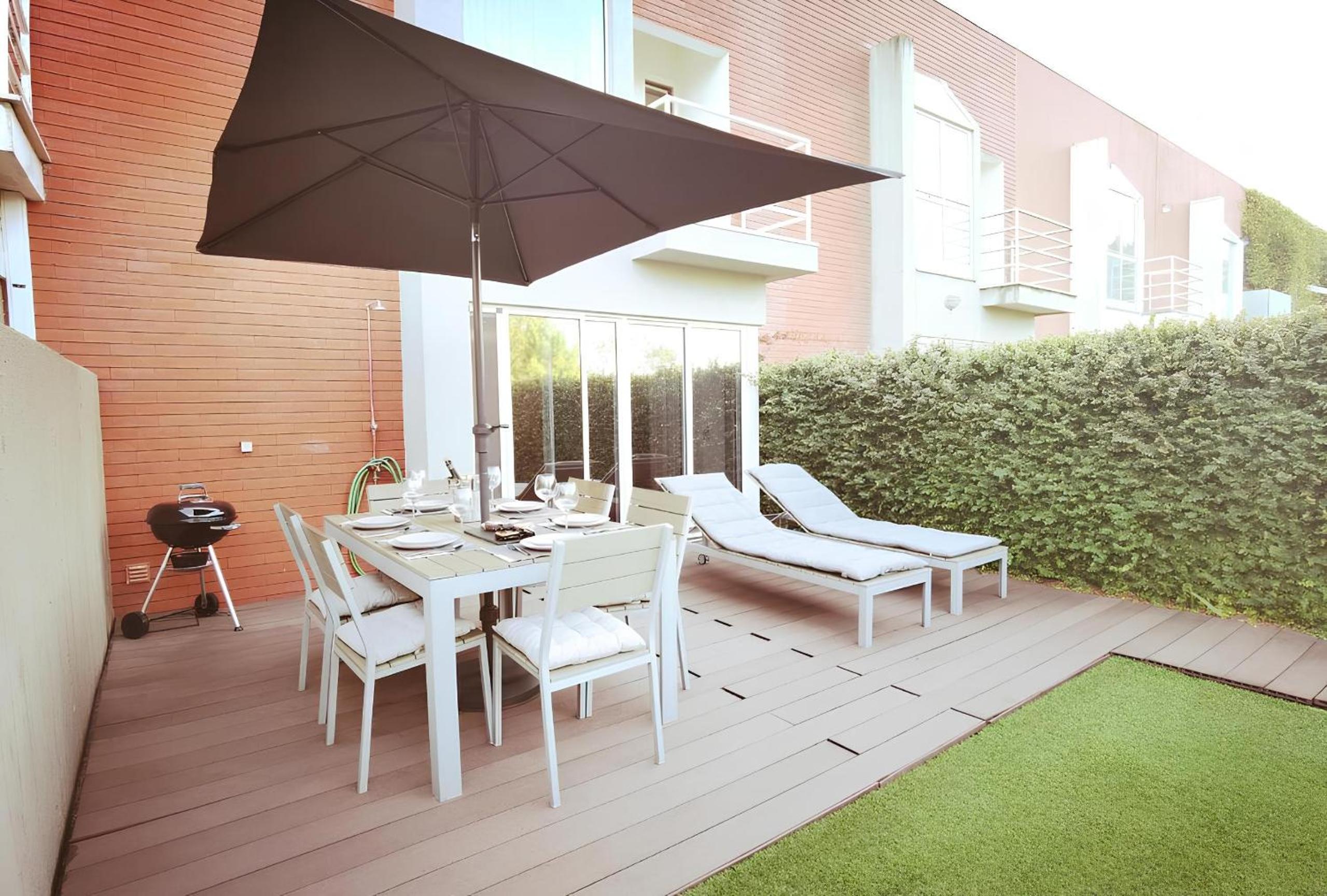 Cabedelo Beachfront - 3bdr - Garage & Garden view 2