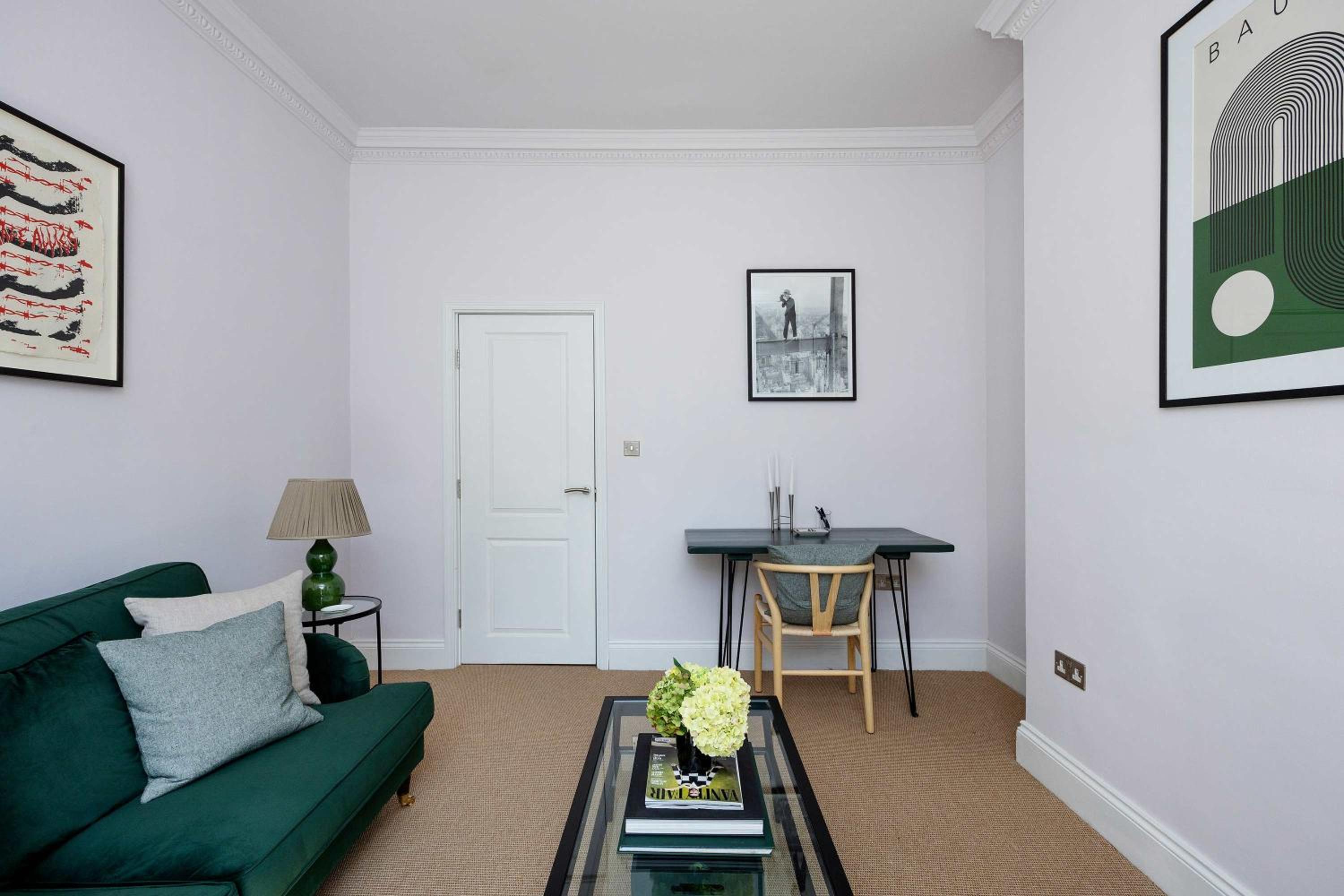 Veeve - Cosy Chic in Chelsea