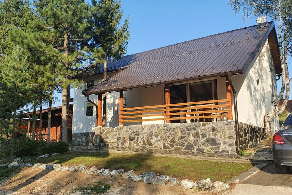 Mountain House Mijola Zlatibor