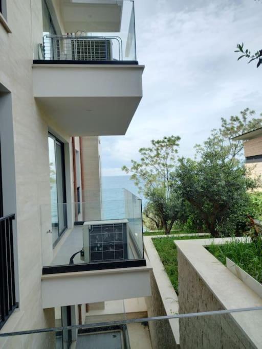 Kokalari Apartments 14 Luxury Residence photo 2