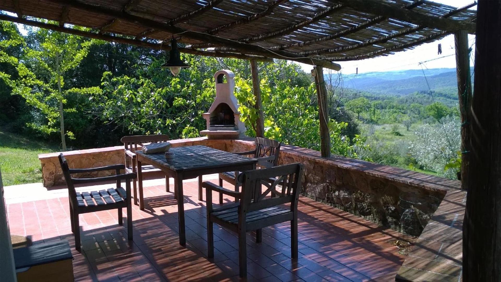 Haus in Monterotondo Marittimo mit Offenem Kamin view 3